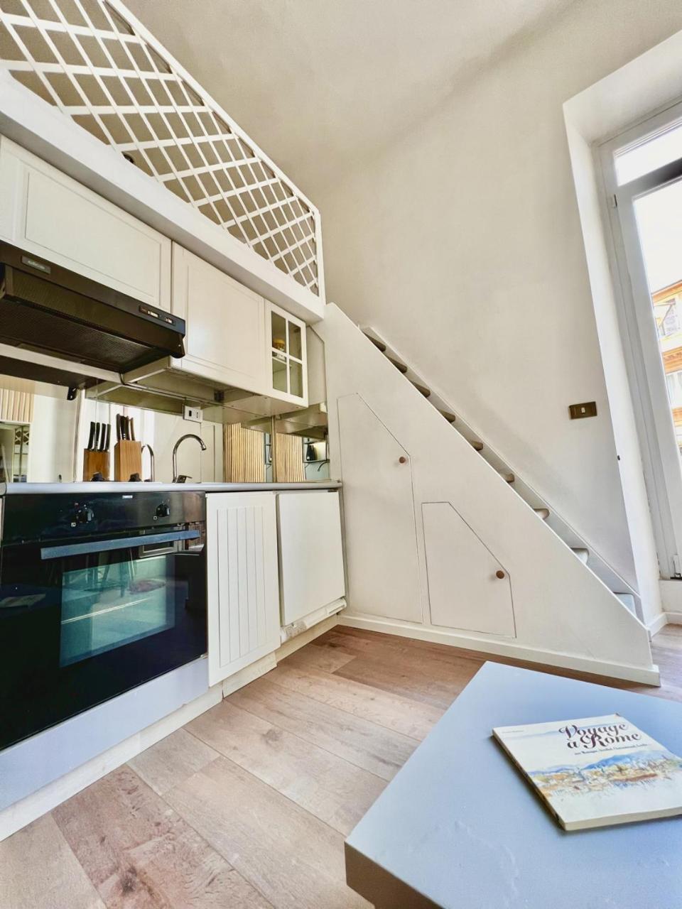 Srental House Roma Esterno foto